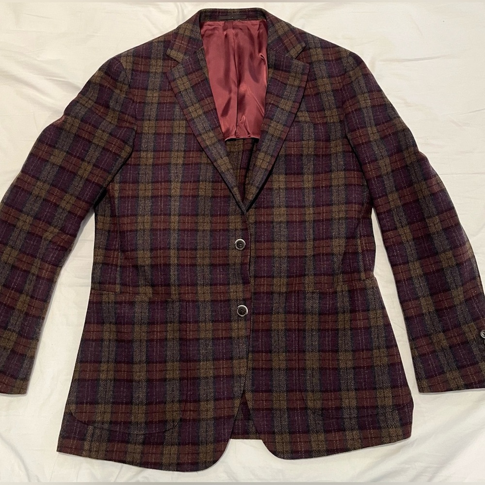 Suitsupply Red and Brown Blazer with Structured Silhouette